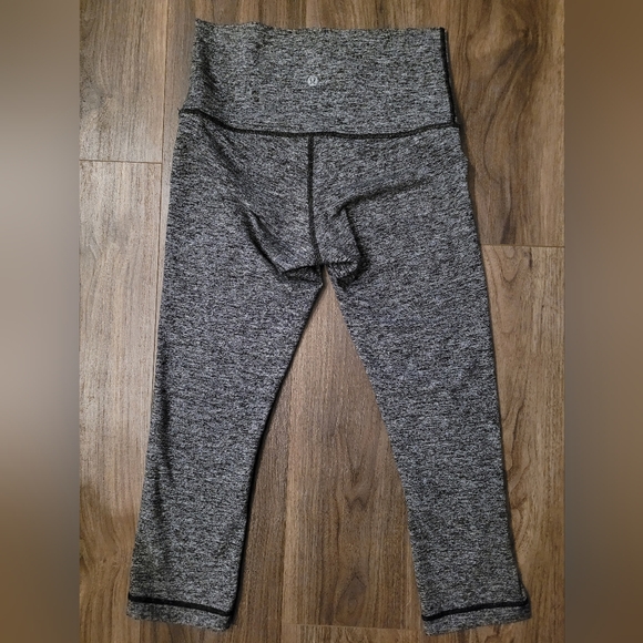 Lululemon Pants - Picture 1 of 5